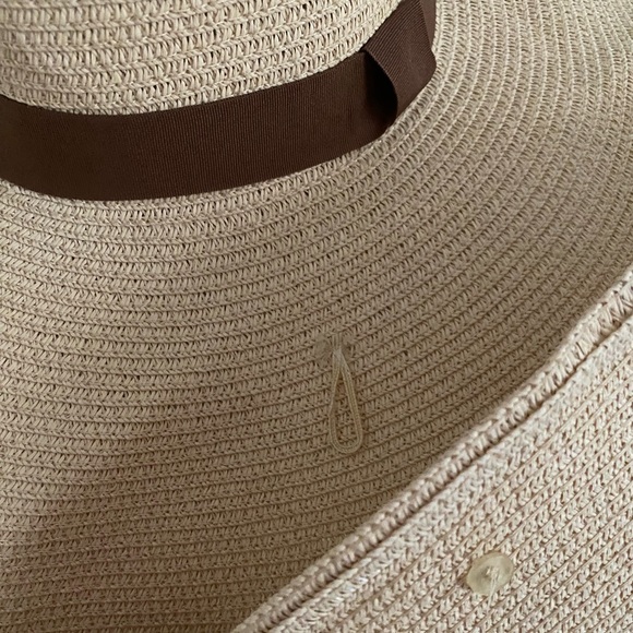 ASOS oversized floppy hat - Picture 3 of 7